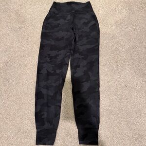 Lululemon Align High-Rise Jogger 25" - Never worn